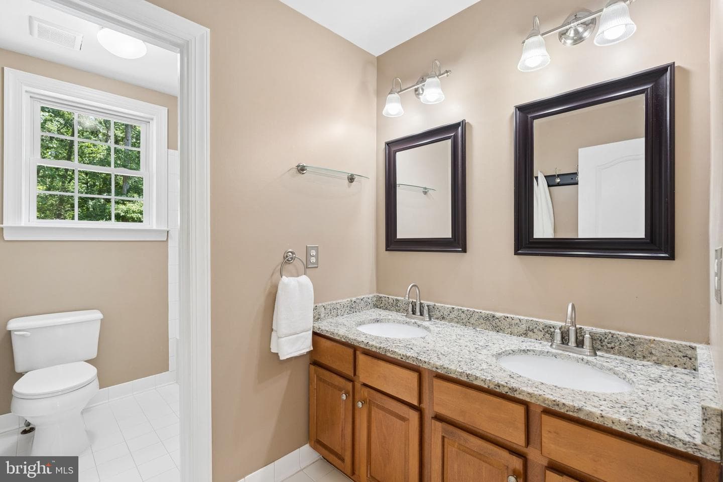 19109 Timothys Manor Court photo 31