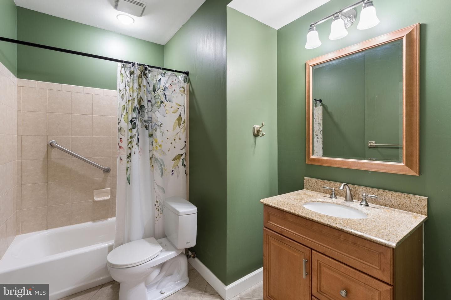 19109 Timothys Manor Court photo 47