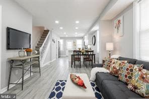 1821 East Avenue photo 4
