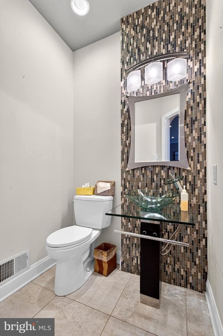 2807 Quarry Heights Way photo 8