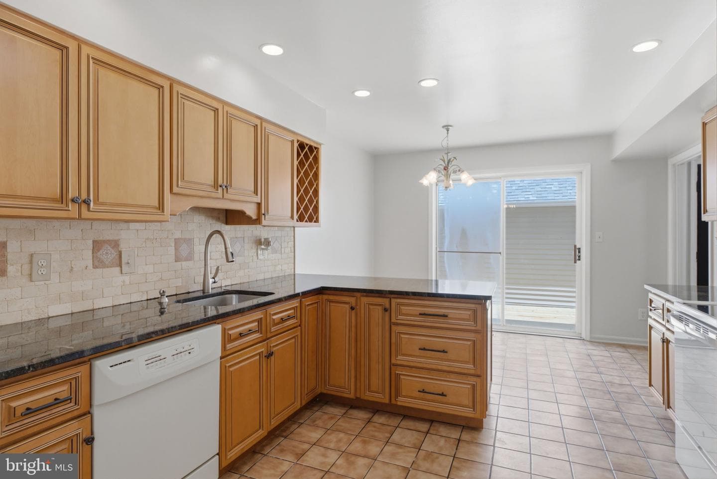 529 Chatterton Road photo 15
