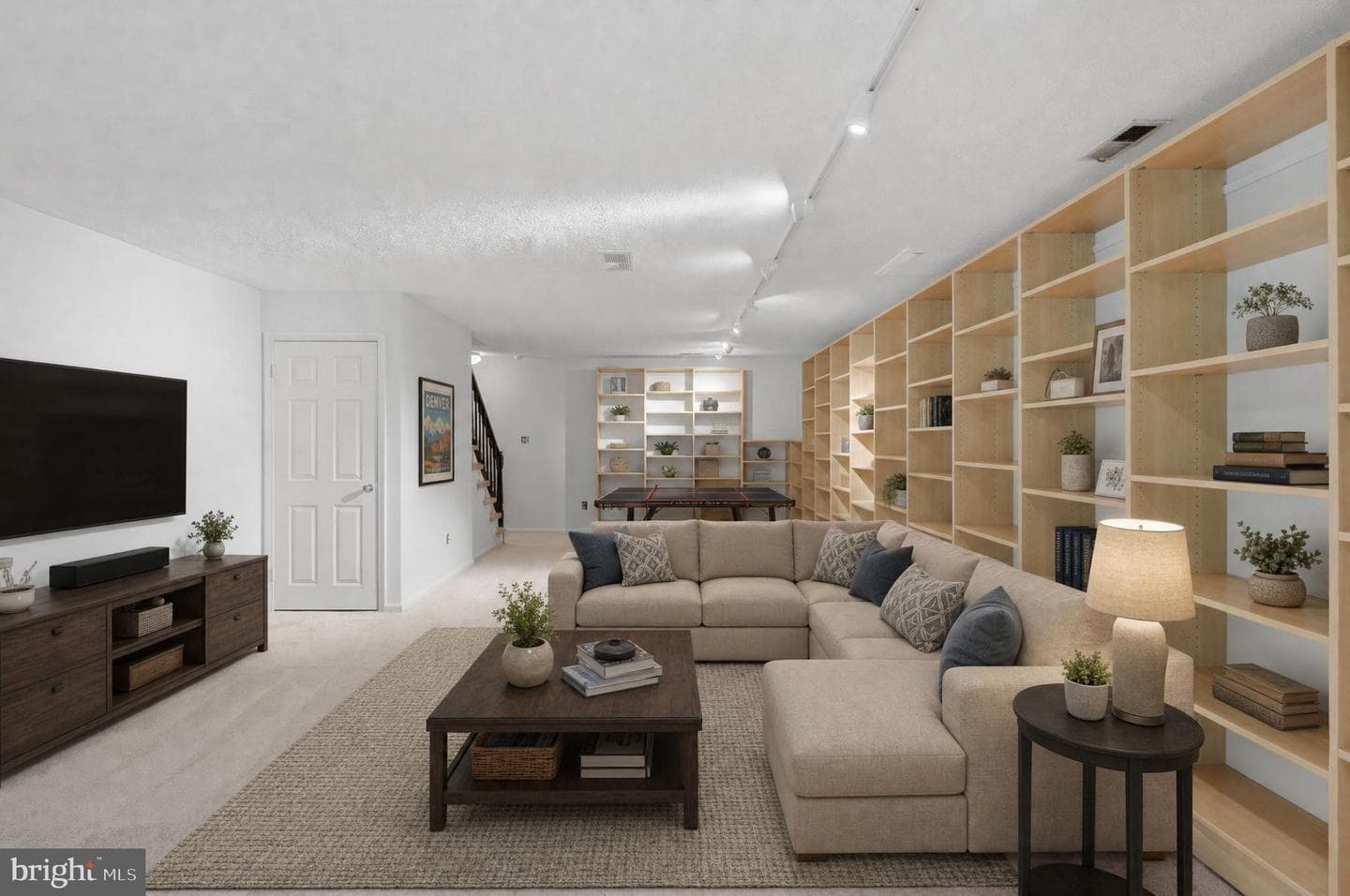 529 Chatterton Road photo 38