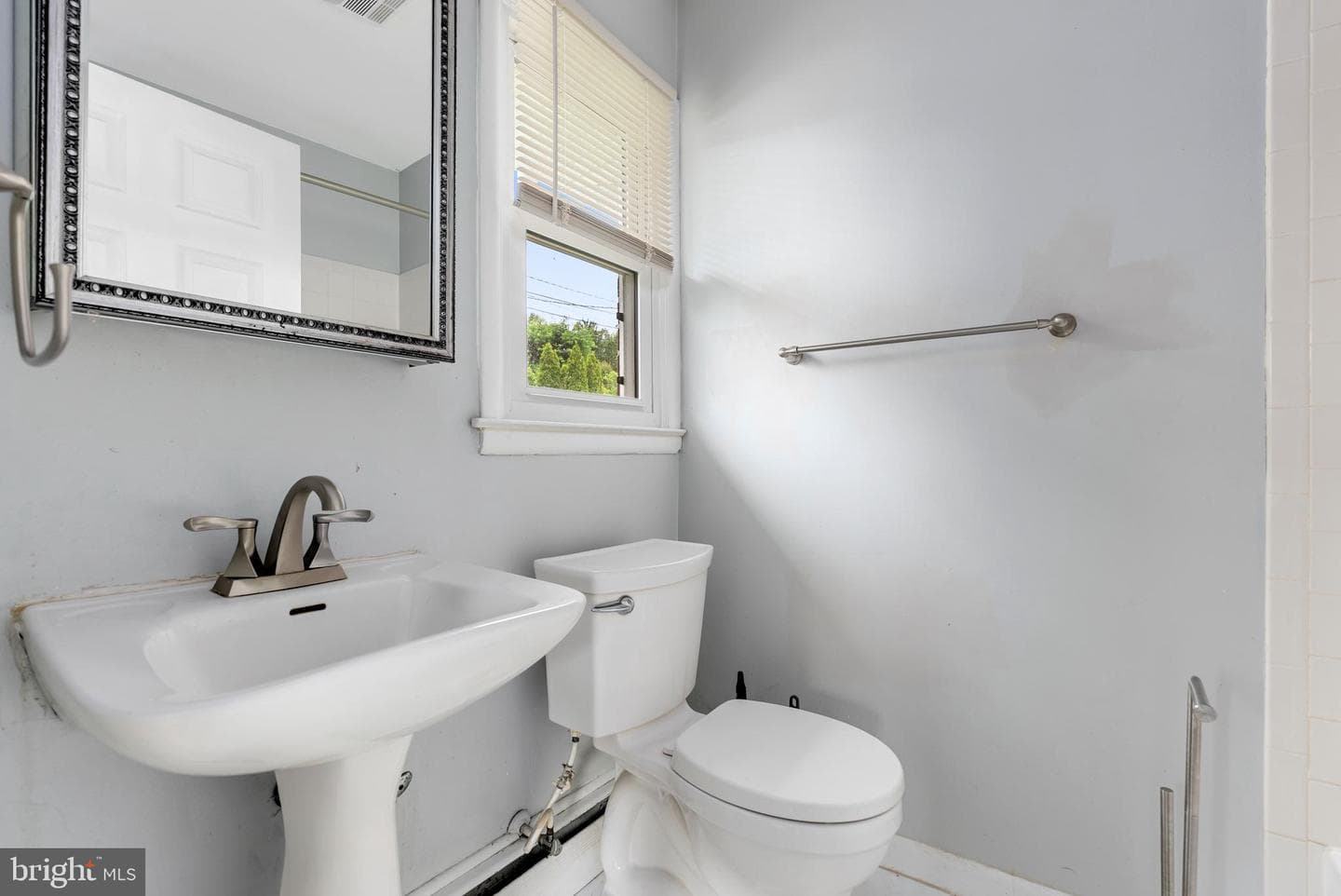 816 Providence Road photo 17