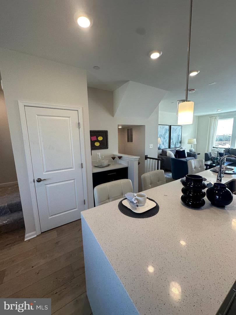 11261 Davisar Road #102 photo 7