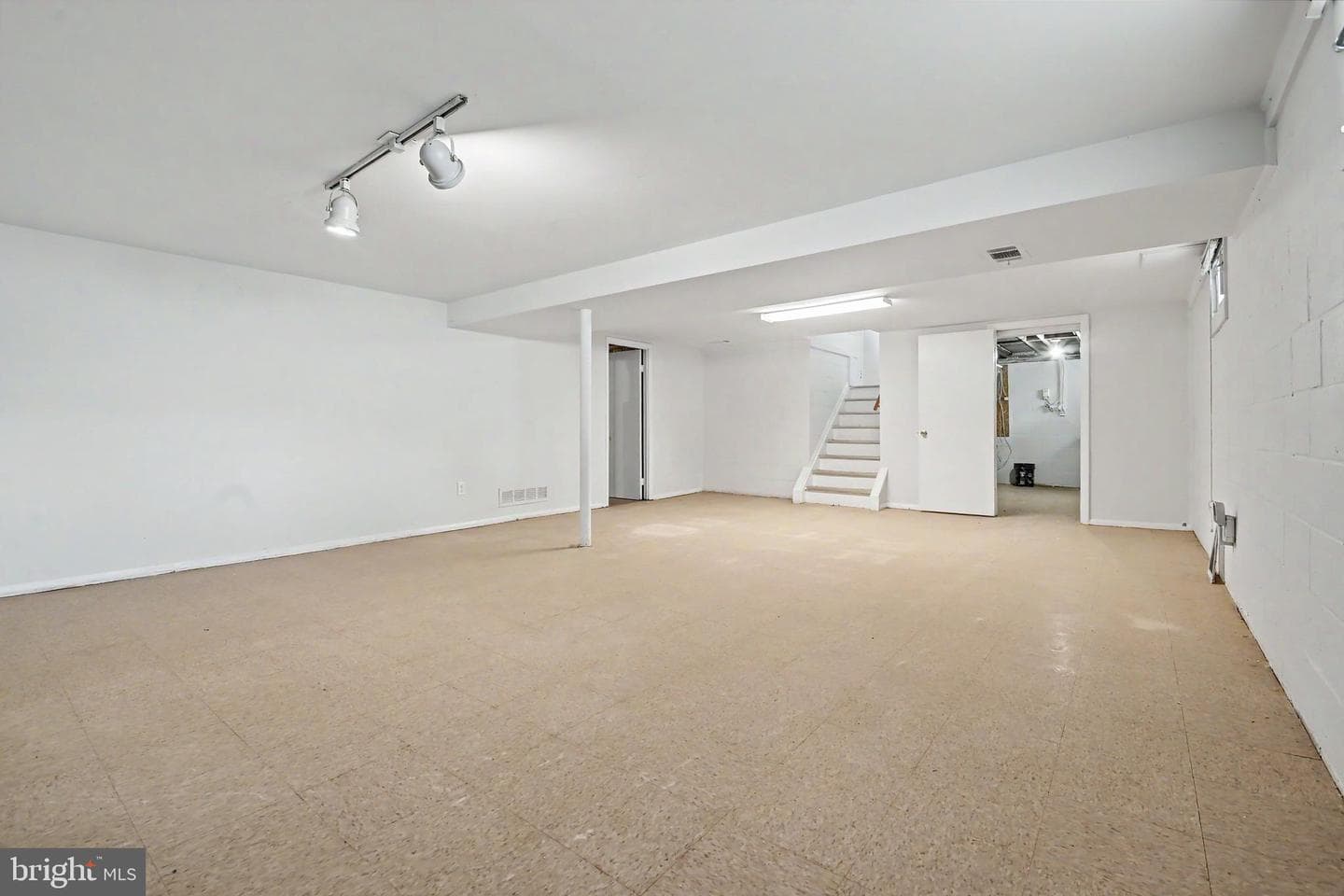 3719 Brentford Road photo 28