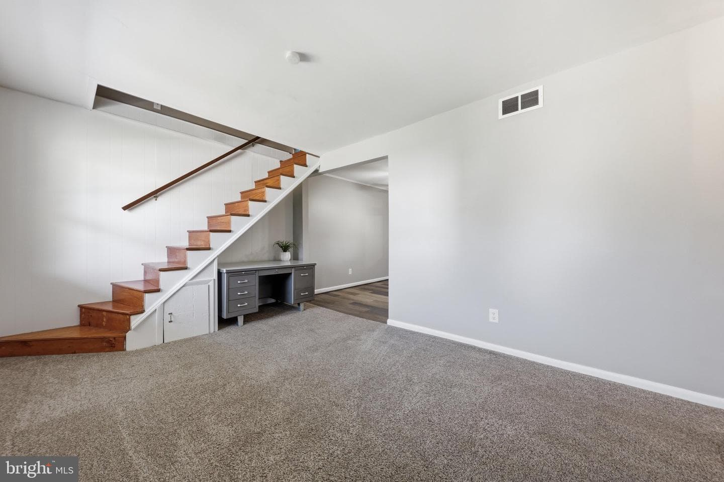 417 Elmwood Road photo 6