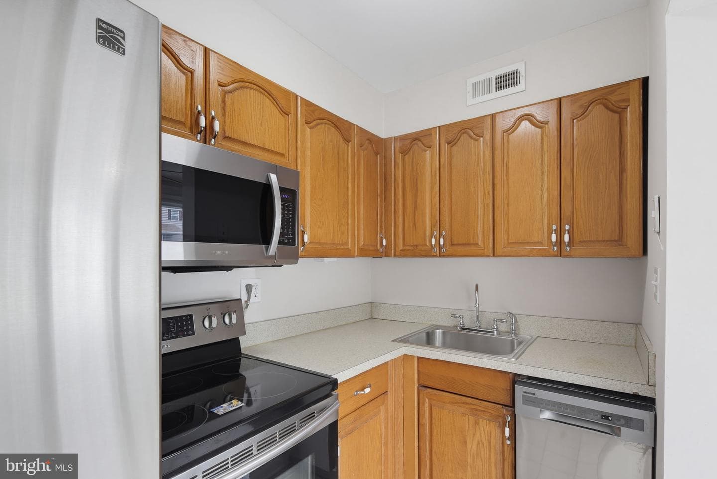 13216 Birdale Ave photo 34