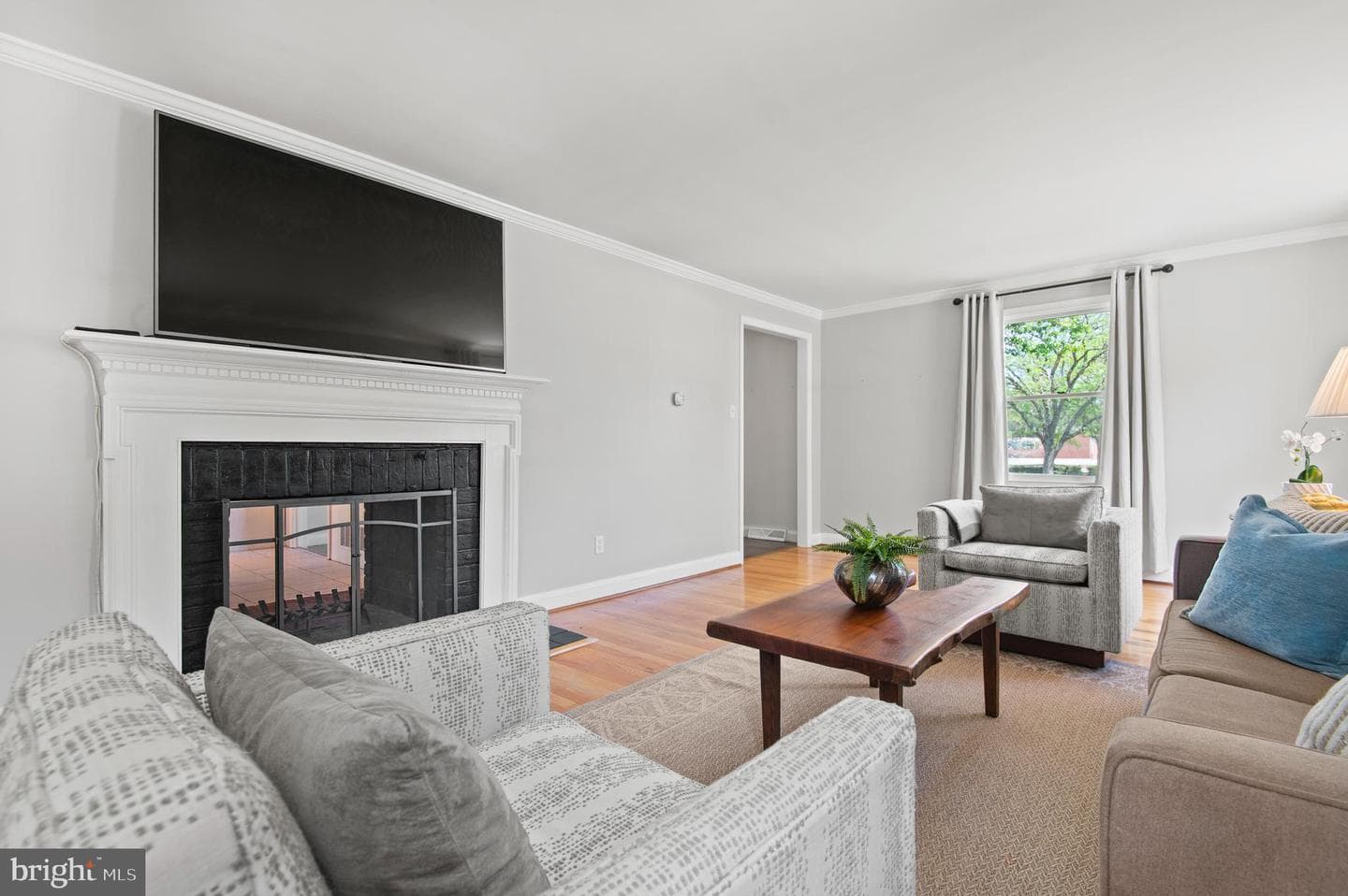 264 E Padonia Road photo 5