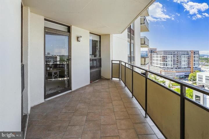 205 E Joppa Road #1601 photo 20