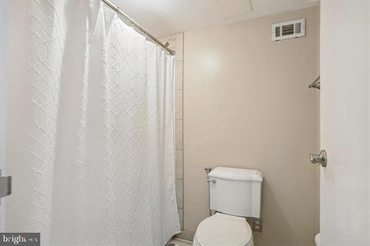205 E Joppa Road #1601 photo 34