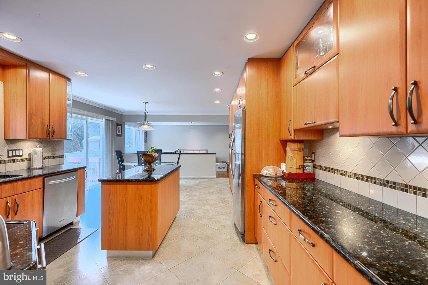 3724 Ashley Way photo 4
