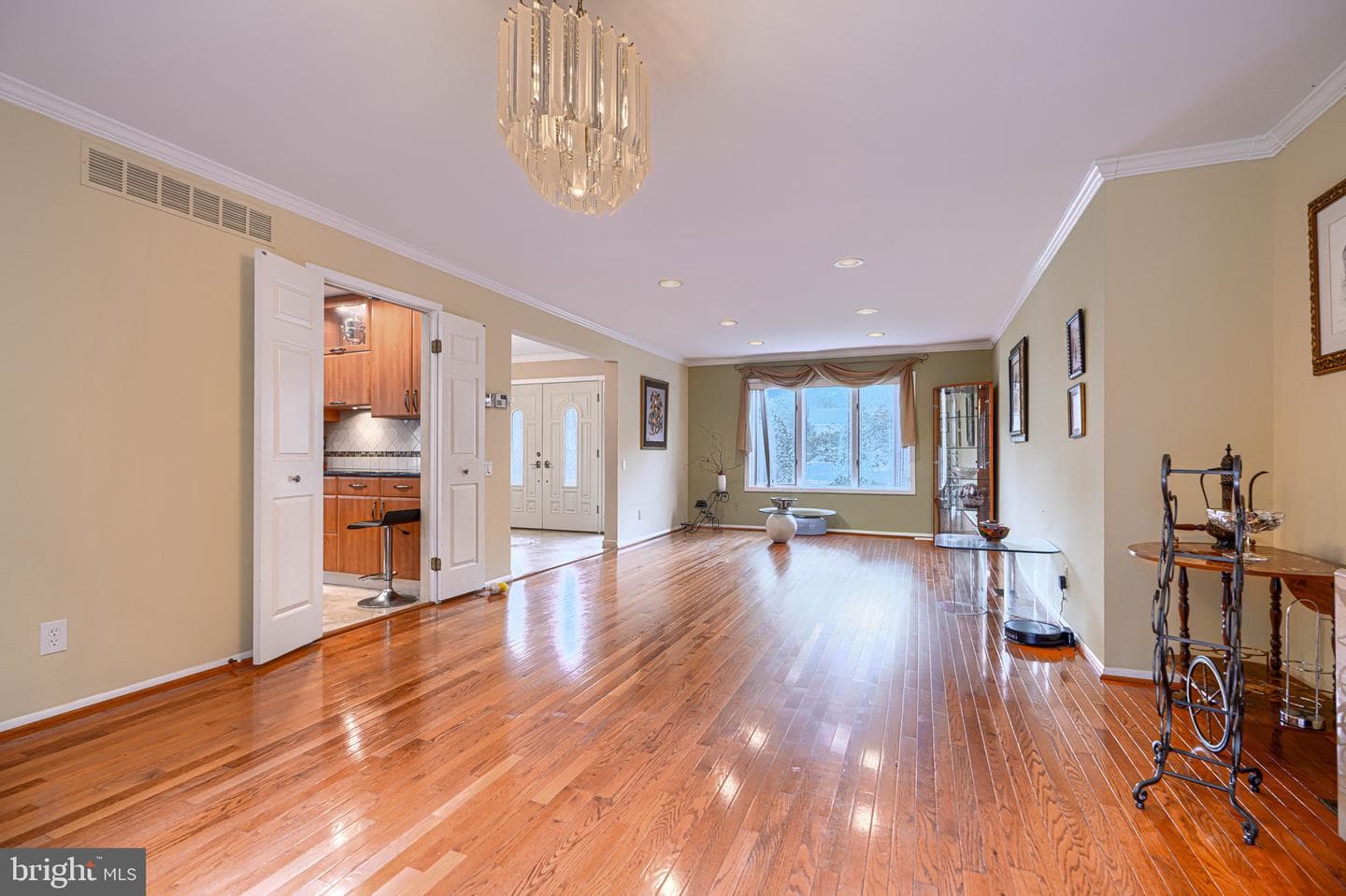 3724 Ashley Way photo 9