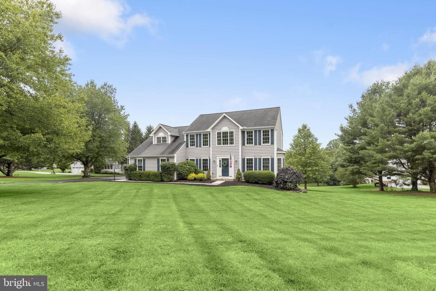 16 Farm Ridge Court photo 3
