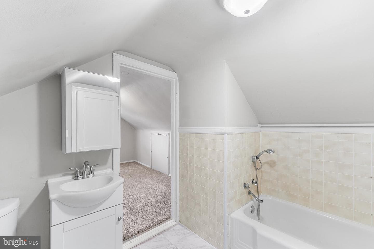14 Gibbons Boulevard photo 21