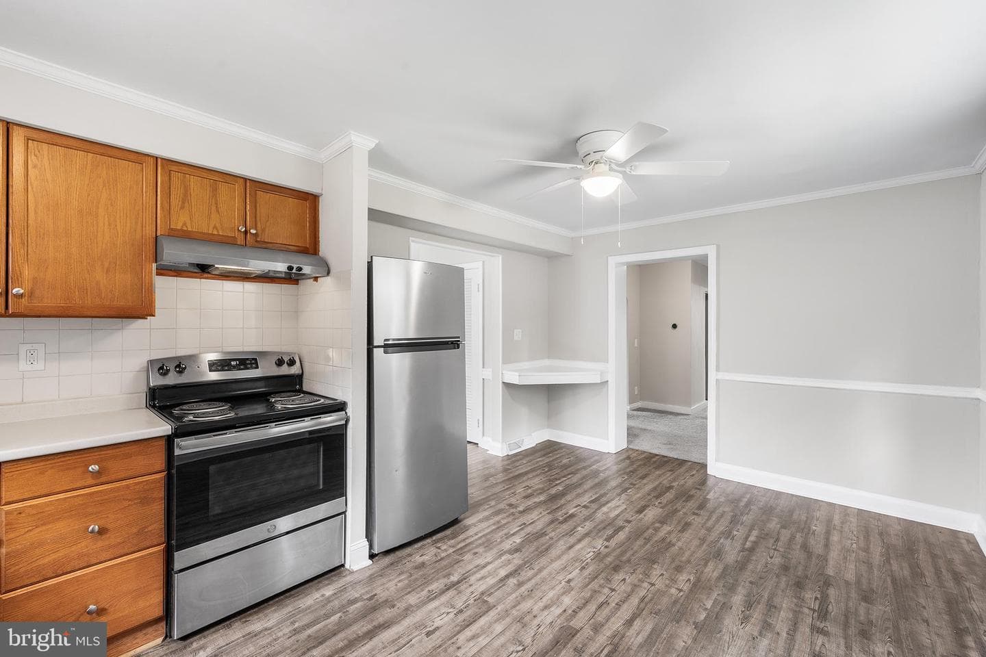 14 Gibbons Boulevard photo 8
