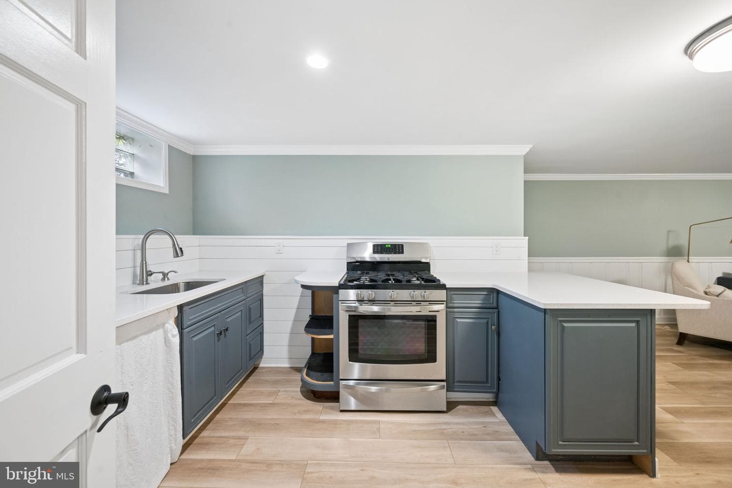 2015 Devere Lane photo 58