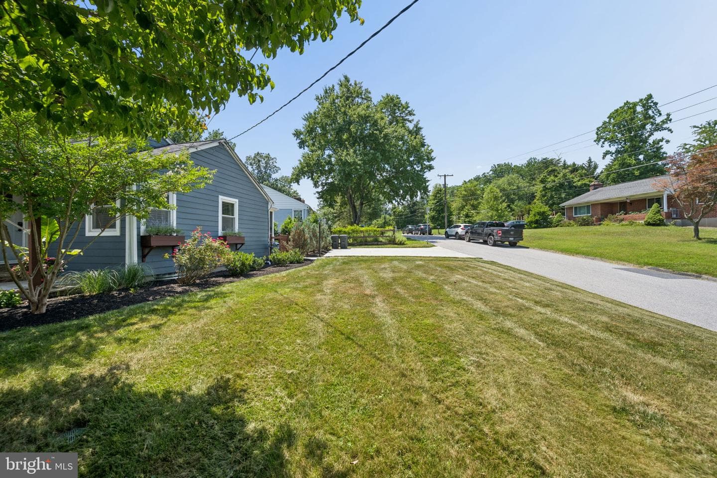 2015 Devere Lane photo 68