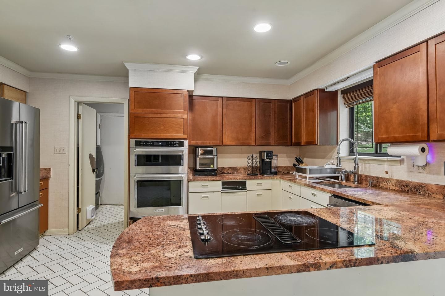 11112 Valley Heights Drive photo 14