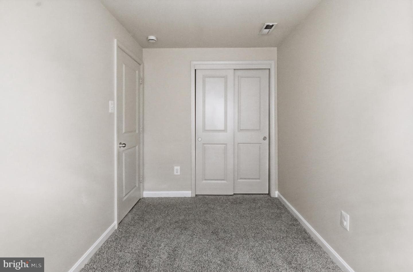1621 Renaissance Drive photo 30
