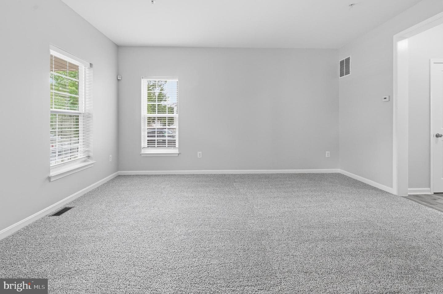 1621 Renaissance Drive photo 4