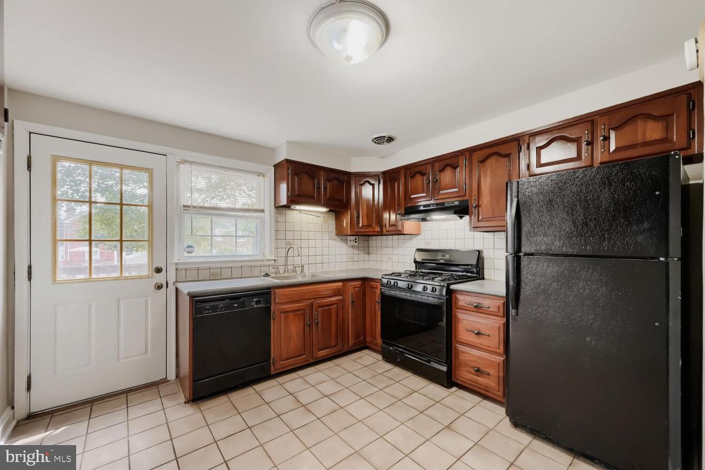 1529 Doxbury Road photo 11