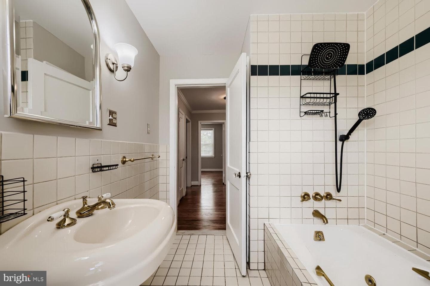 1529 Doxbury Road photo 19