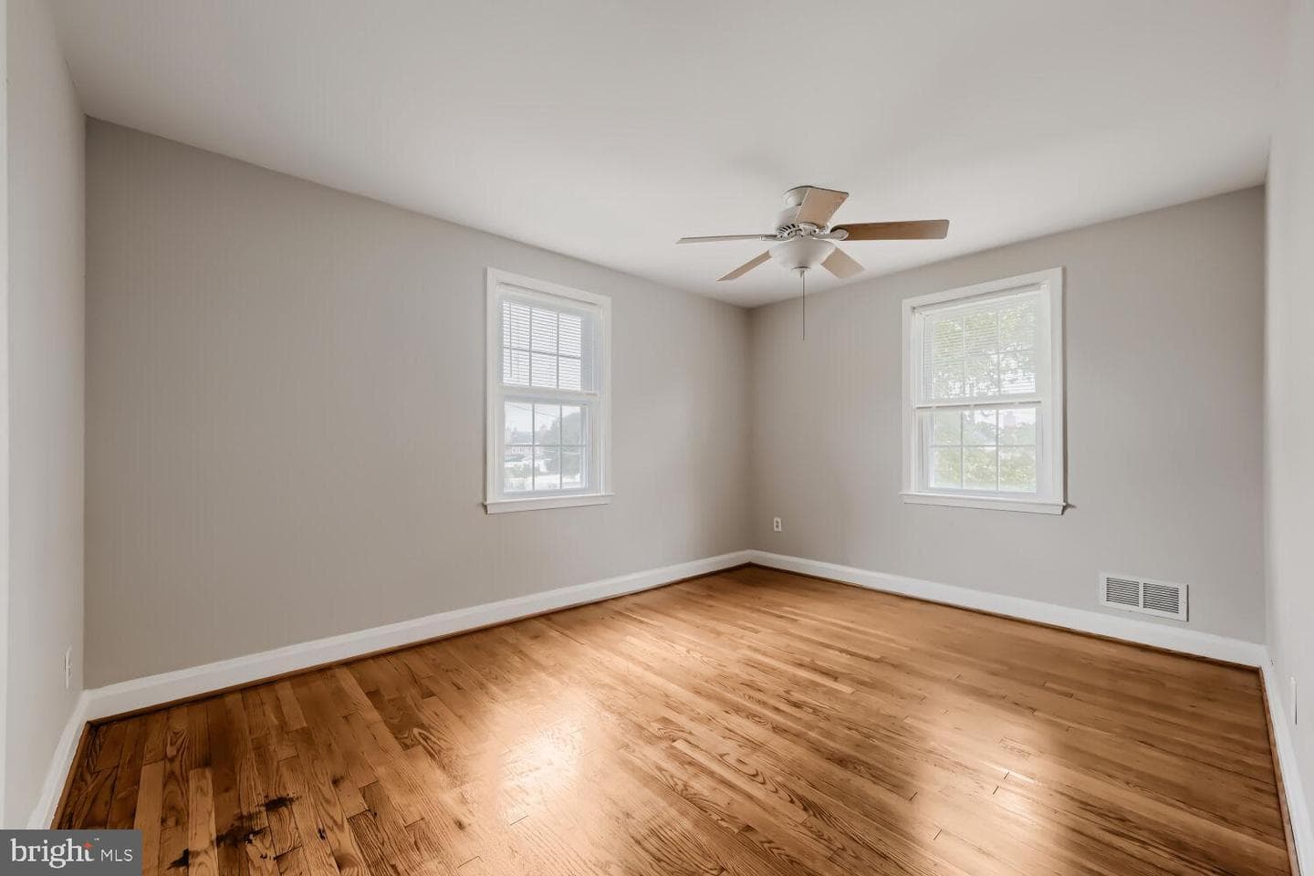 1529 Doxbury Road photo 20