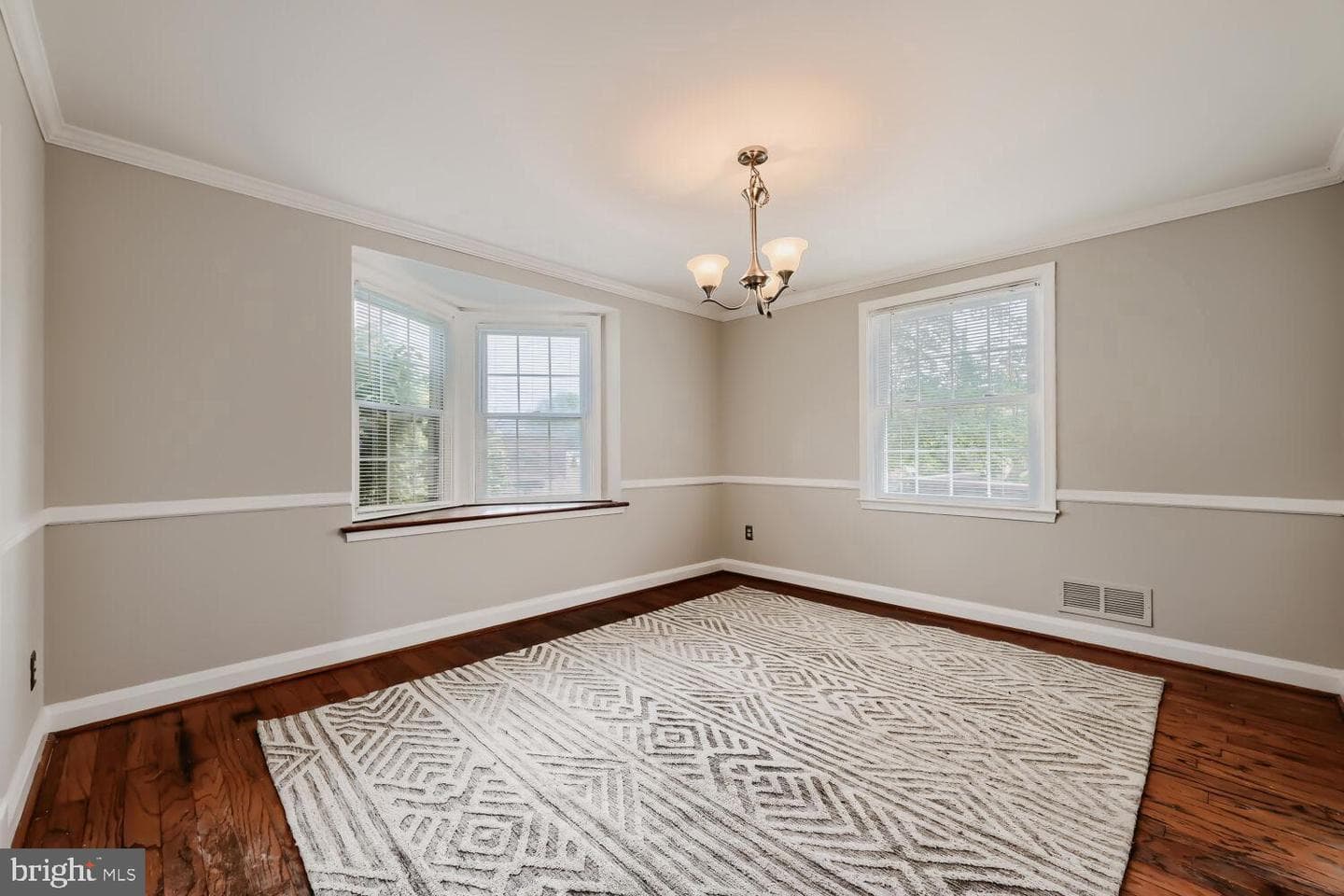 1529 Doxbury Road photo 9