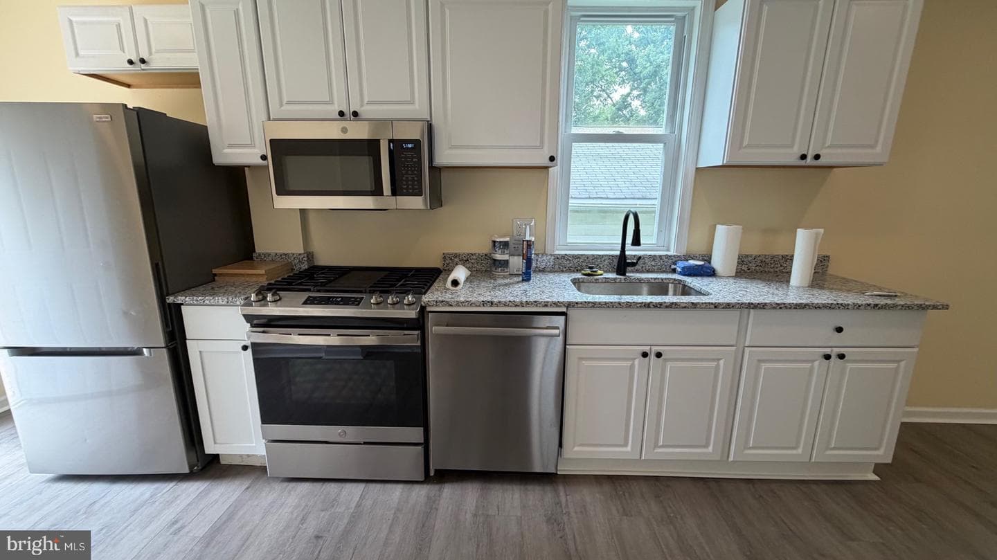 2317 Waters photo 19