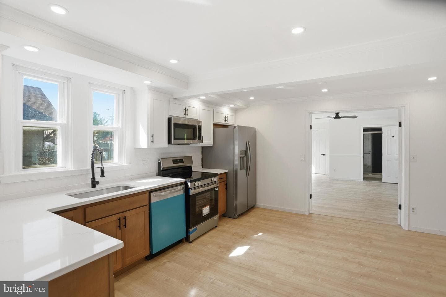 4222 Thorncliff Road photo 15