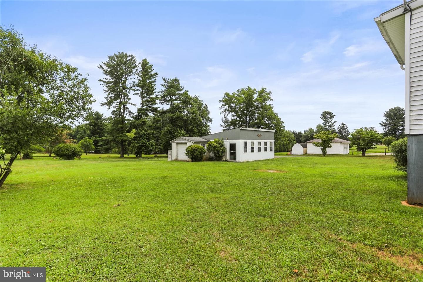 307 Berrymans Lane photo 32