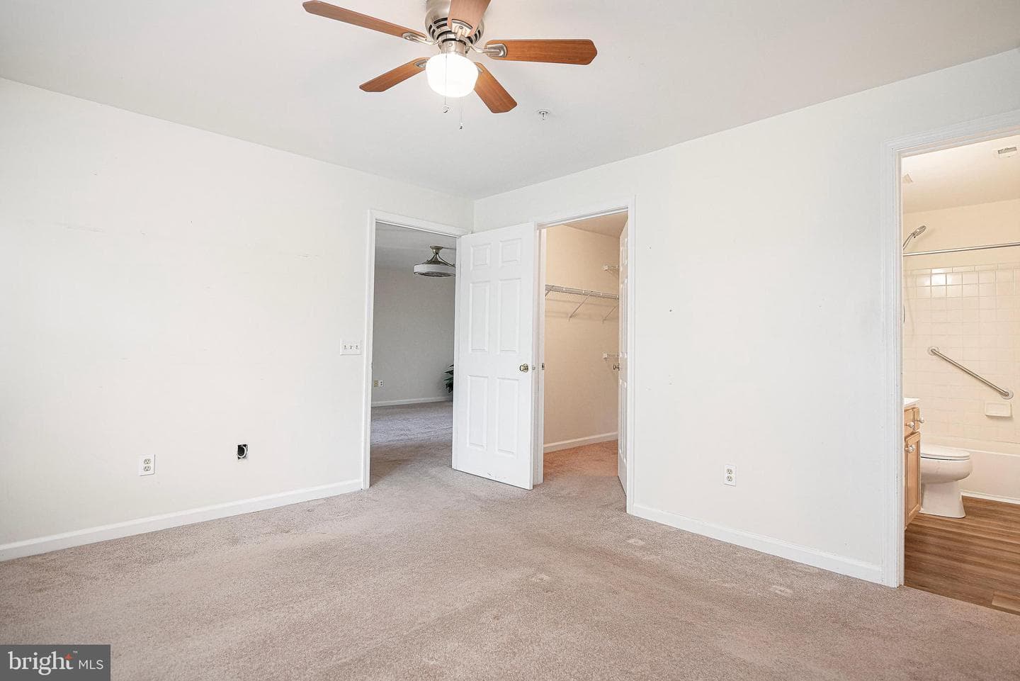 8809 Stone Ridge Circle #103 photo 28