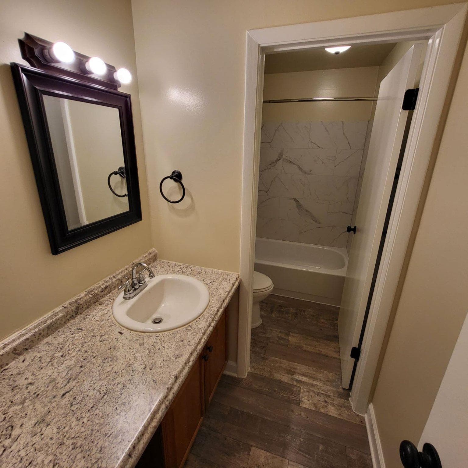 8 Perryfalls Place photo 12