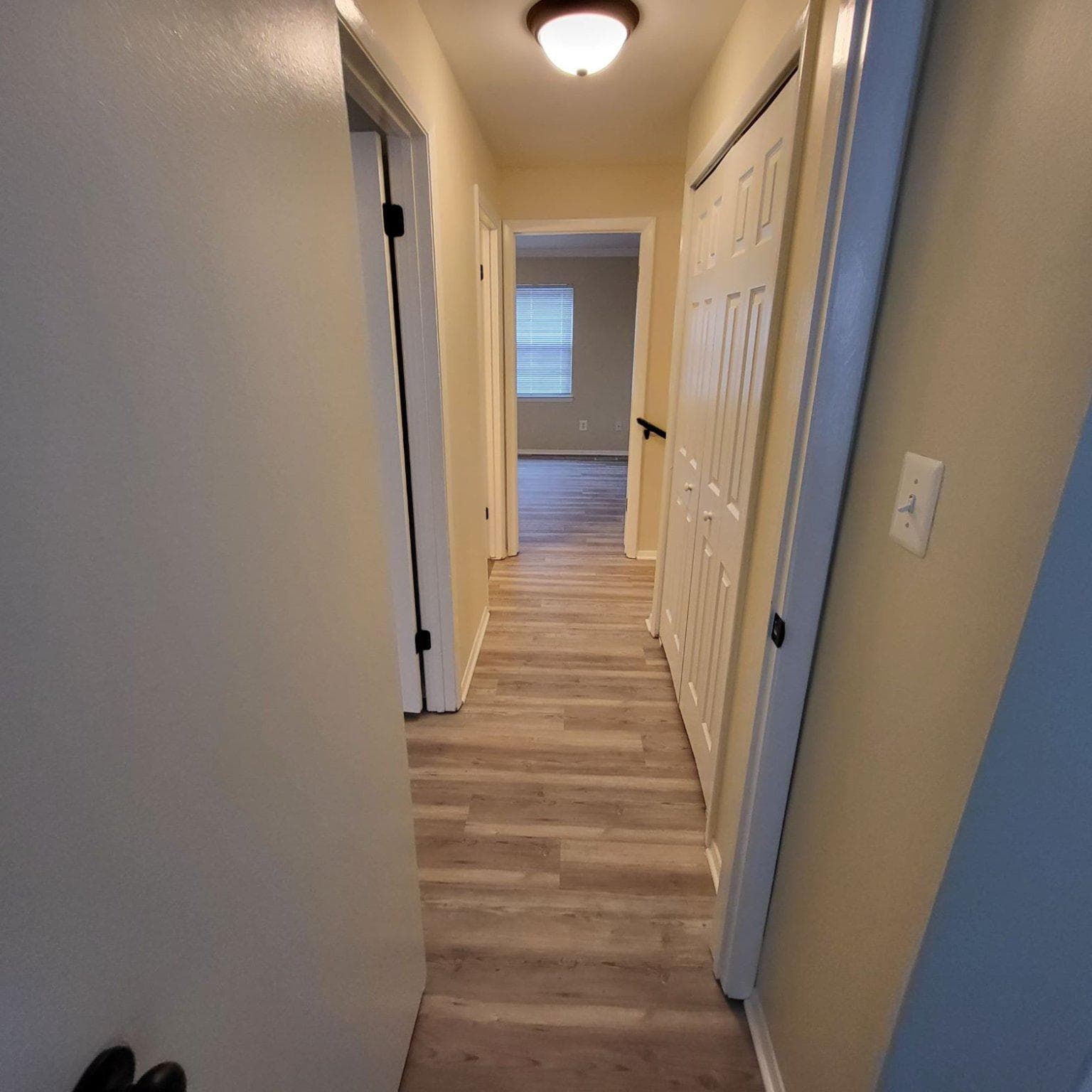 8 Perryfalls Place photo 18