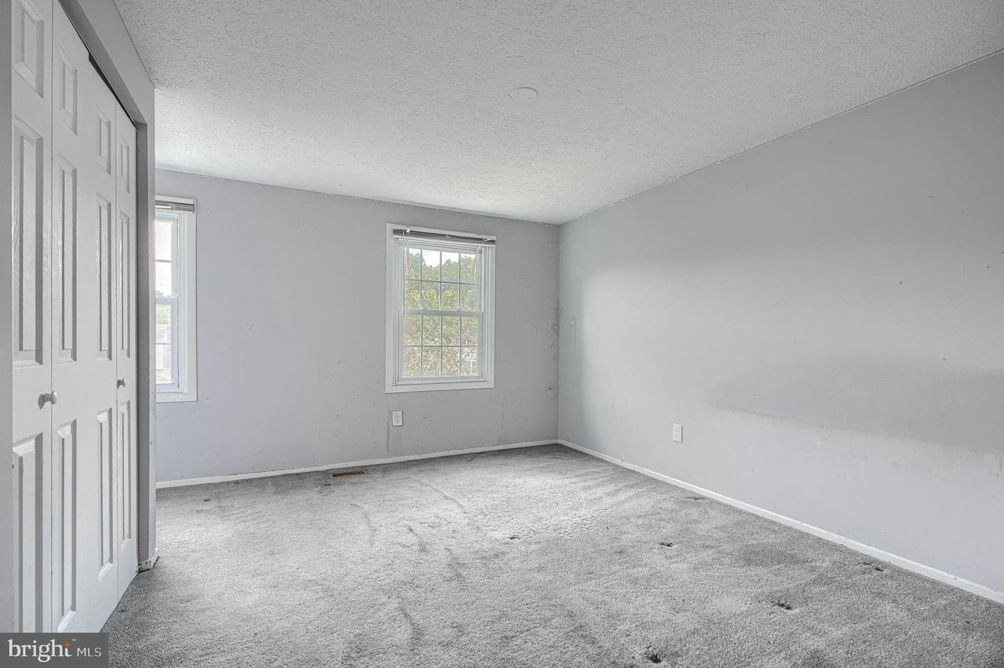 22 Heathrow Manor Court photo 17