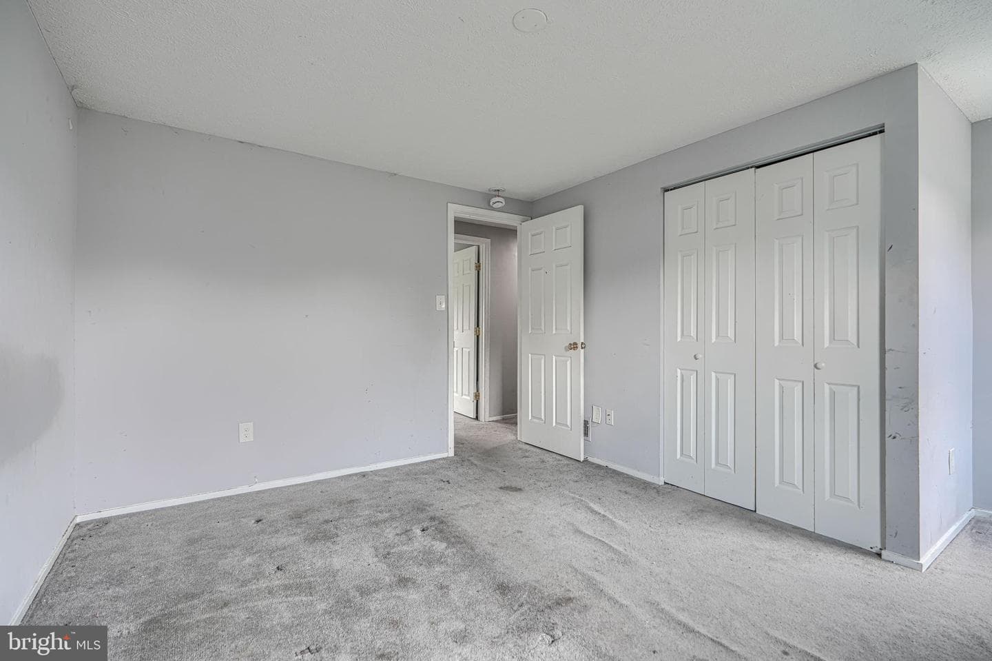 22 Heathrow Manor Court photo 18