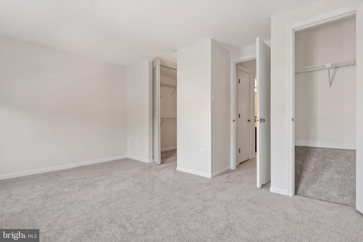 47 Shrewsbury Court photo 17