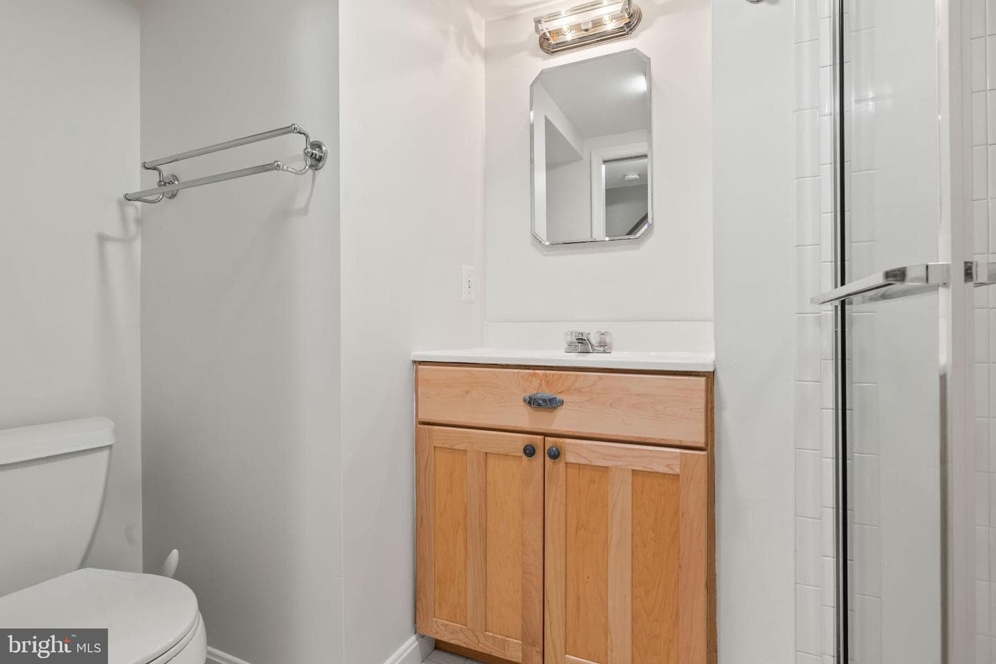 47 Shrewsbury Court photo 33