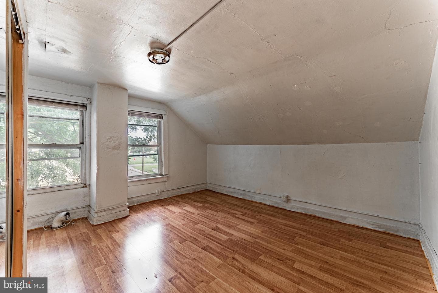 216 Riverview Avenue photo 15