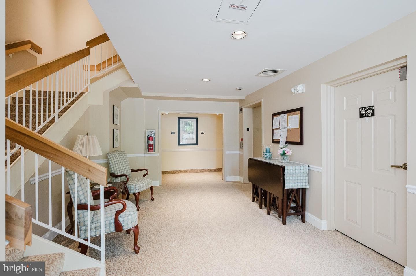 620 Straffan Drive #302 photo 43