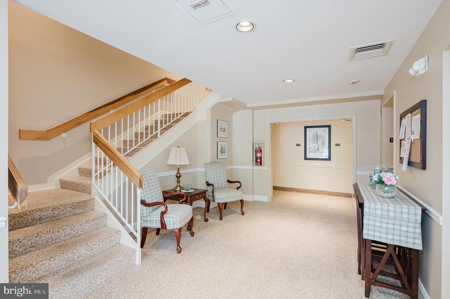 620 Straffan Drive #302 photo 44