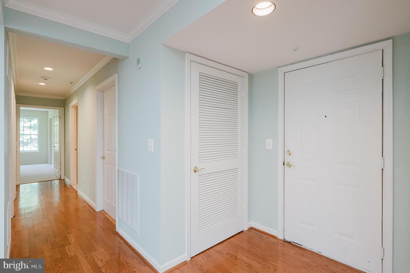 620 Straffan Drive #302 photo 5