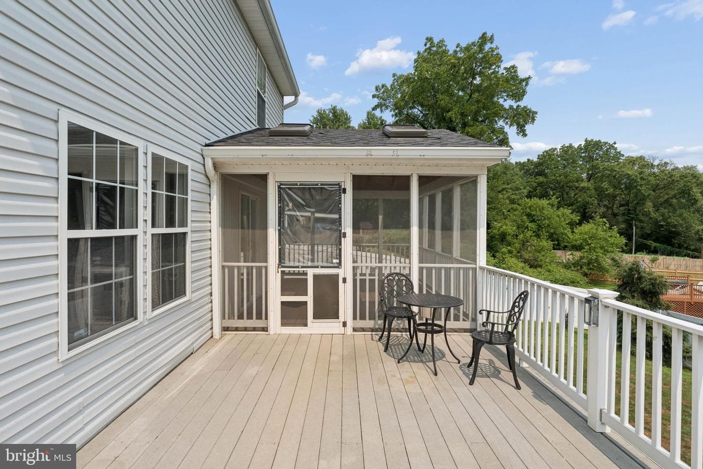 1429 Bellona Avenue photo 53