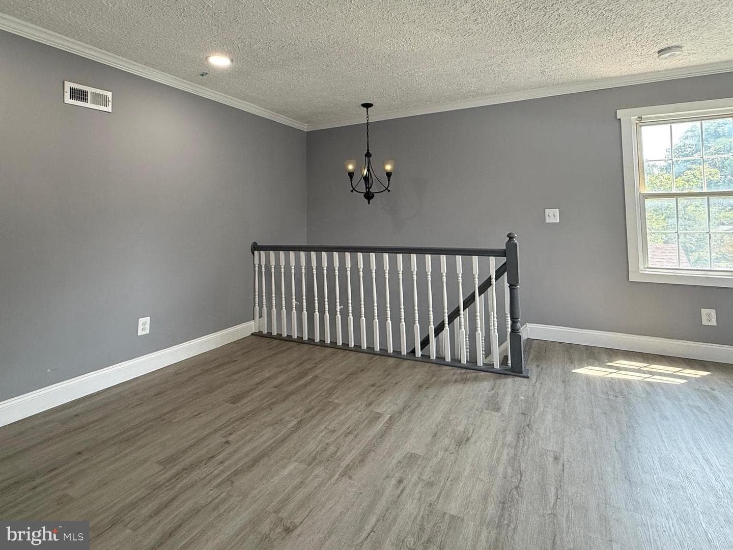 7875 Oakdale Avenue photo 27