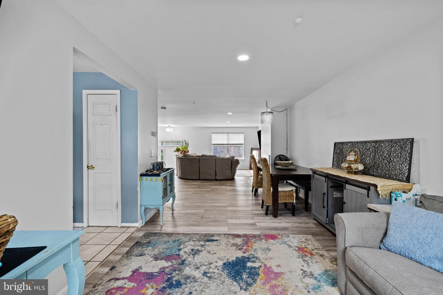 9523 Georgian Way photo 13