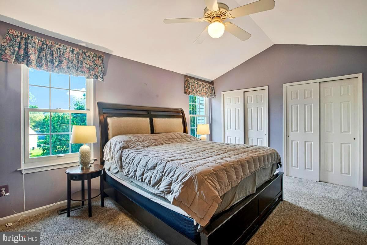 8006 Green Valley Lane photo 21