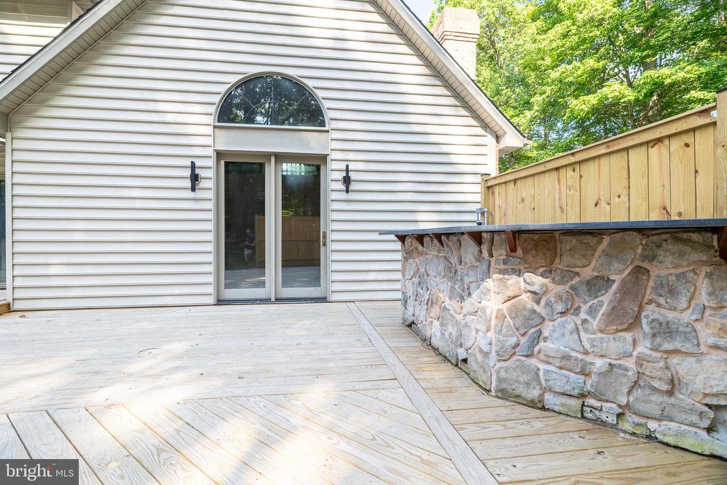 800 Berrymans Lane photo 15