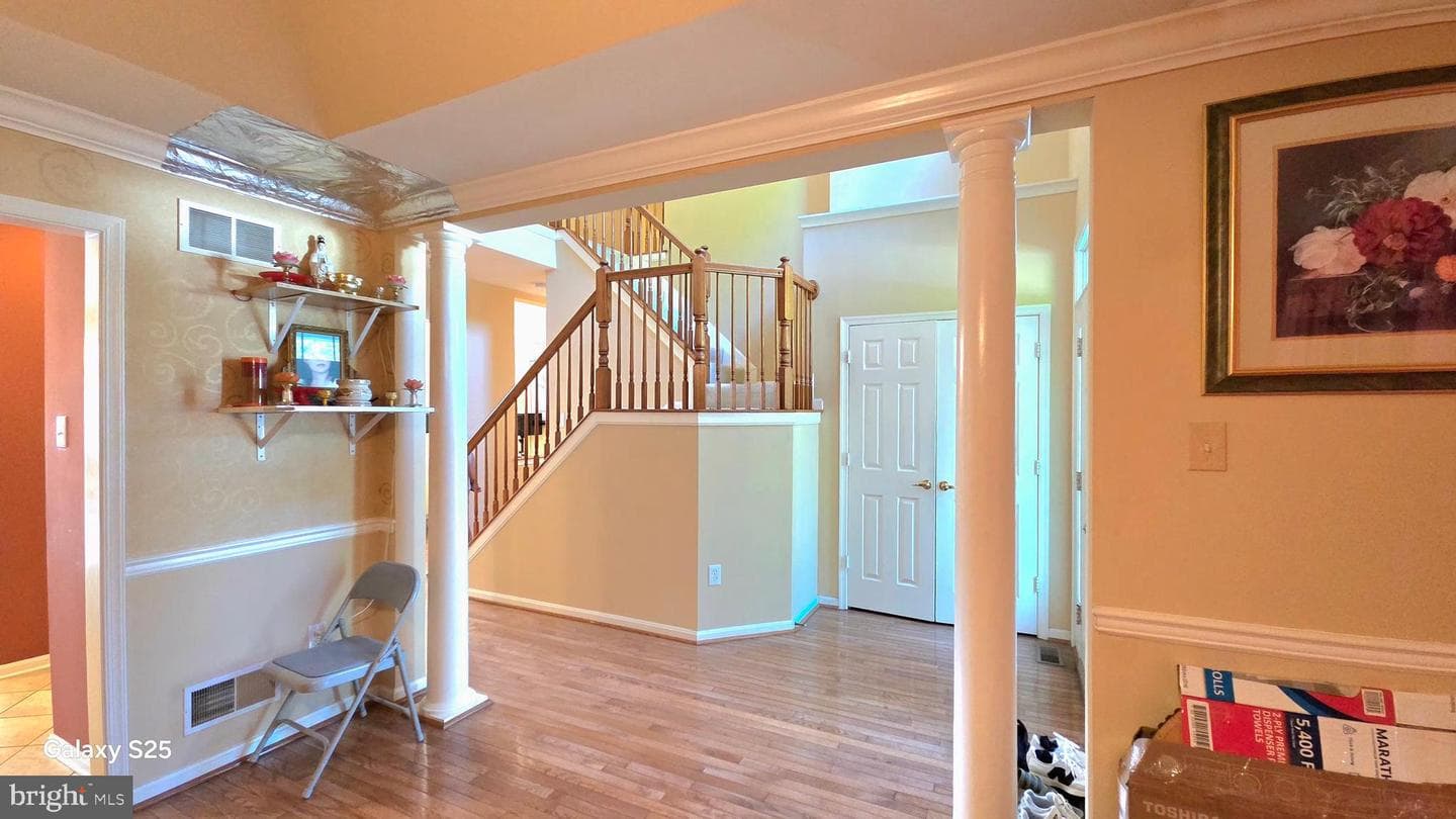 855 Queens Park Drive photo 30