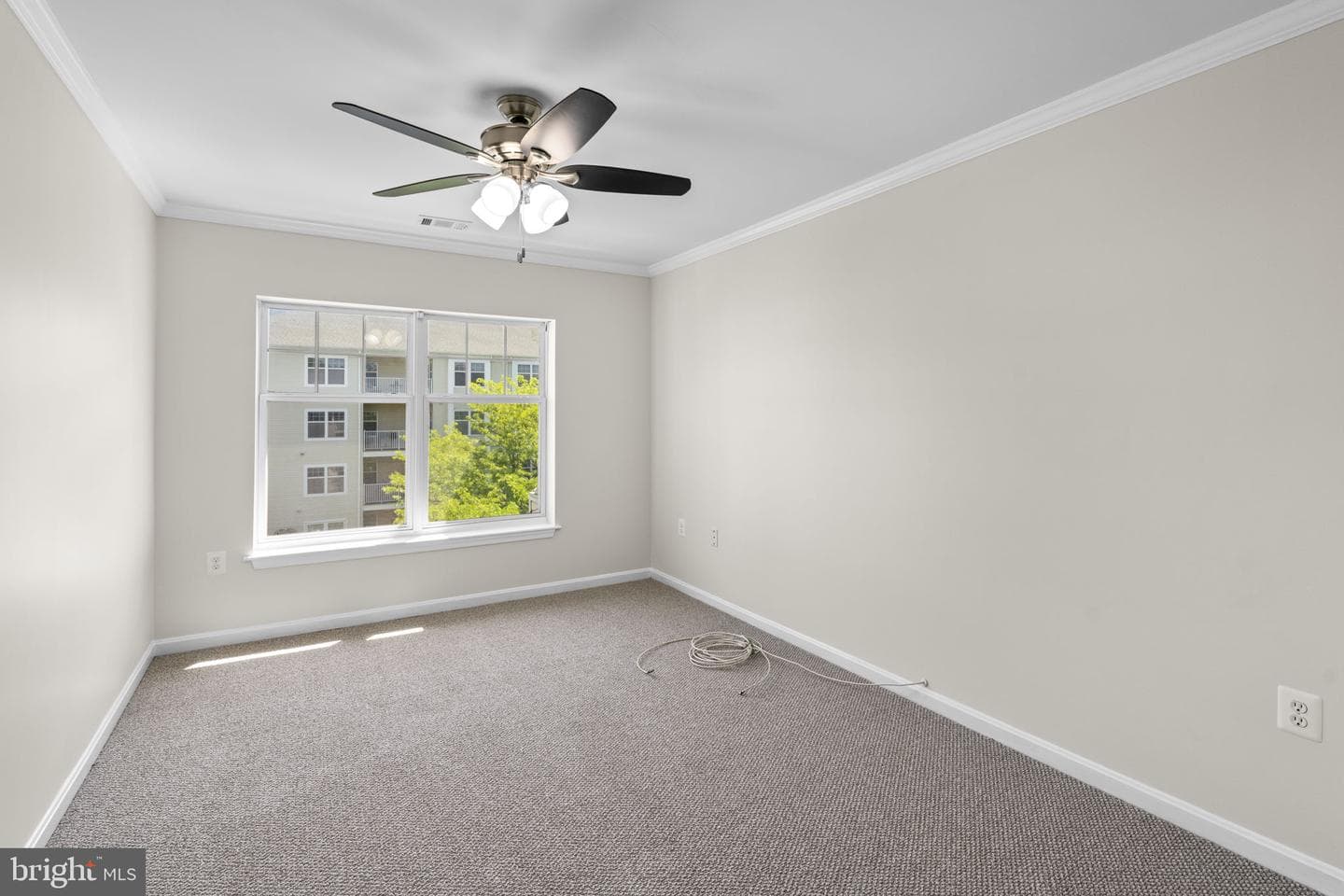 4550 Chaucer Way #406 photo 18