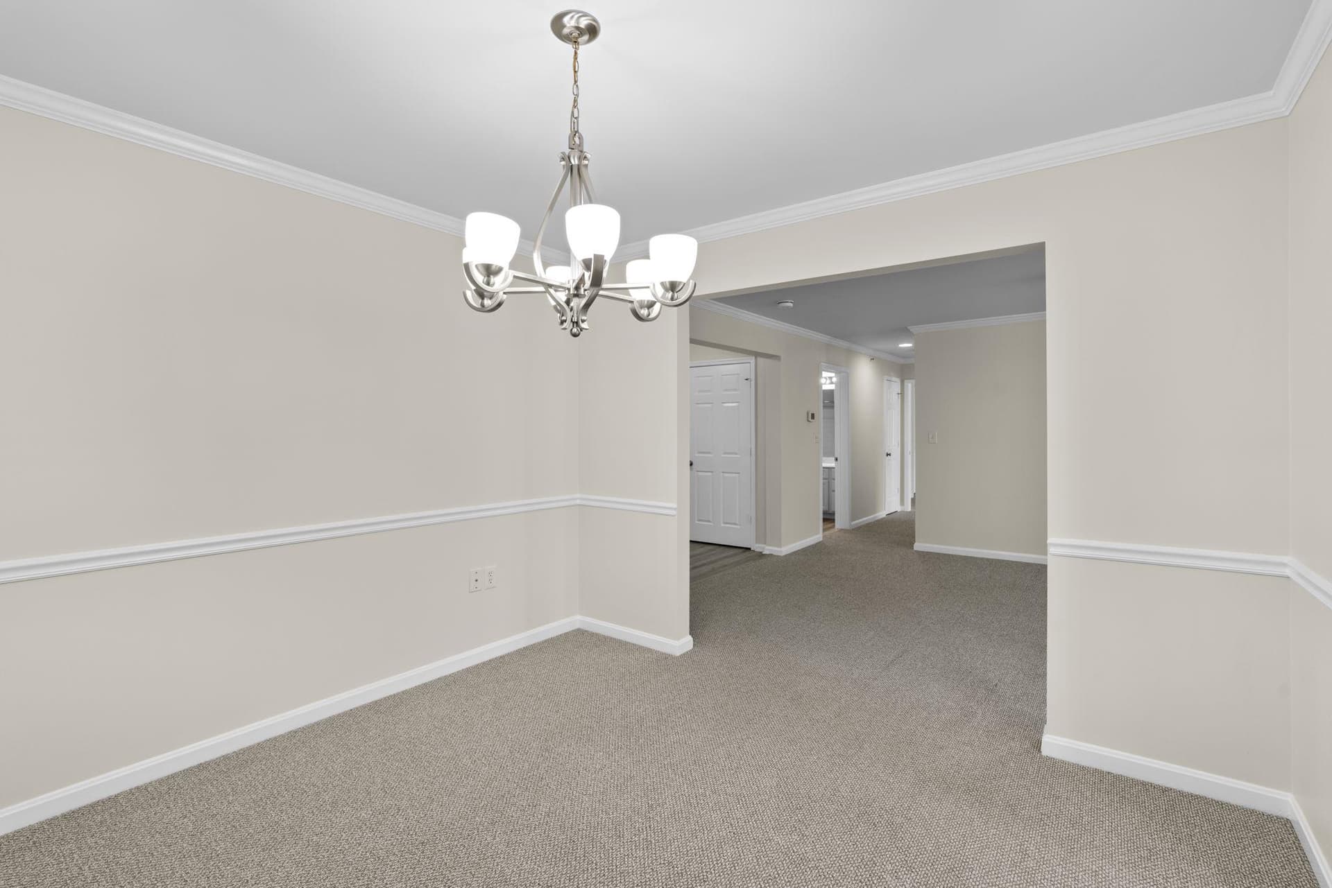 4550 Chaucer Way #406 photo 7